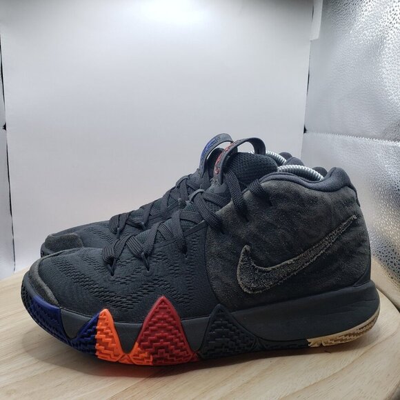 Size 8 - Nike Kyrie 4 Year of the Monkey Sneakers - Picture 1 of 7